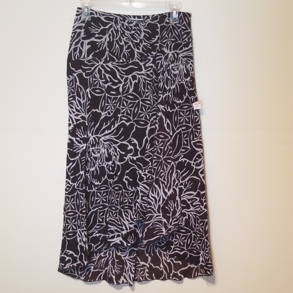 Harold's/ private collection  skirt